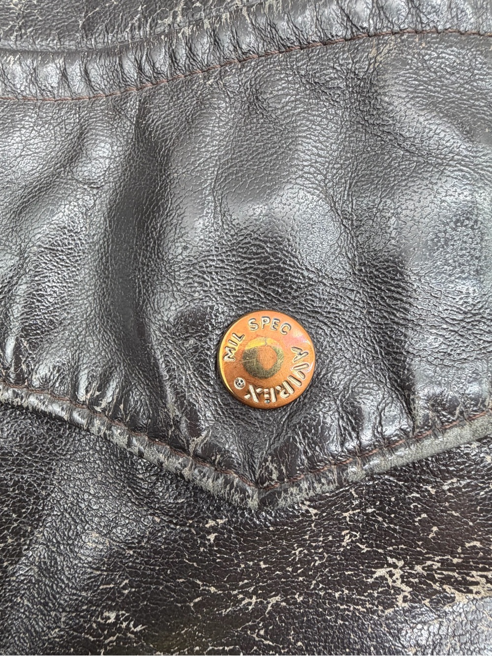 Avirex Black Distressed Leather Bomber Jacket Sz XXL - Picture 5 of 8